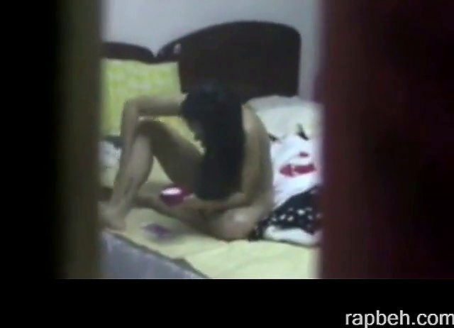 Ustazah-Melayu-Cina-Mix-Dalam-Toilet-Stesen-Minyak-Highway-Homestay-Leak-Dalam-Awek-A9EC9F