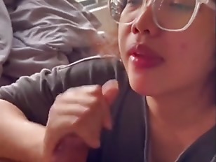 Malaysian Beauty Dilah Blowjob